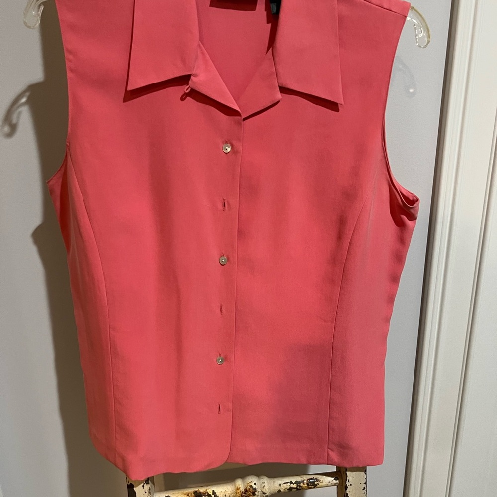 Liz Claiborne Sleeveless Pink Button-Down Shirt